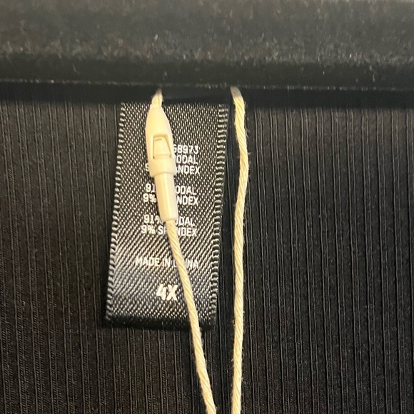 SKIMS SOFT LOUNGE LONG SLEEVE DRESS
4x Never Worn - Picture 2 of 4